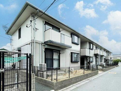 埼玉県八潮市八潮２丁目 2階建
