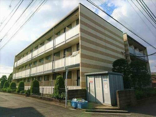 レオパレスＩＴ 3階建