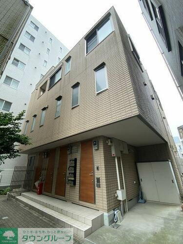 埼玉県さいたま市大宮区吉敷町３丁目 3階建