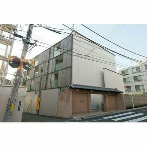 代々木ＭＫ　ＣＯＵＲＴ 4階建