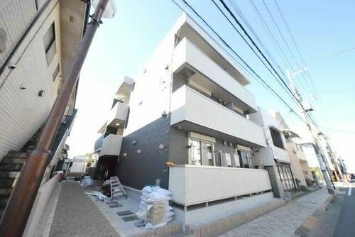 東京都国立市東２丁目 3階建