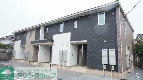 埼玉県日高市大字高萩 2階建