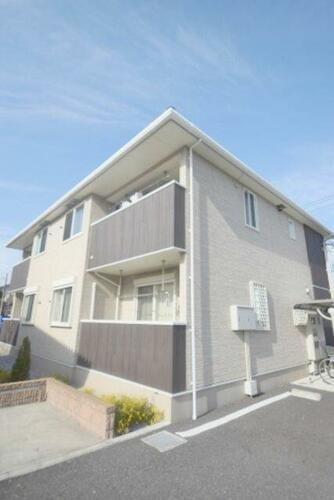 東京都日野市西平山２丁目 2階建
