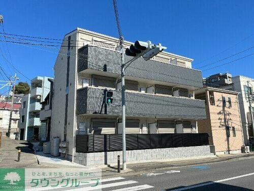 神奈川県川崎市麻生区高石３丁目 3階建
