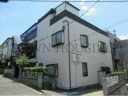 東京都渋谷区恵比寿南２丁目 3階建