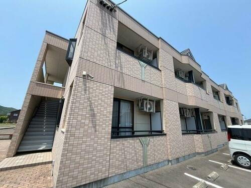 香川県高松市西山崎町 賃貸アパート