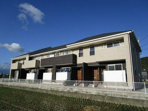 香川県高松市西春日町 賃貸アパート