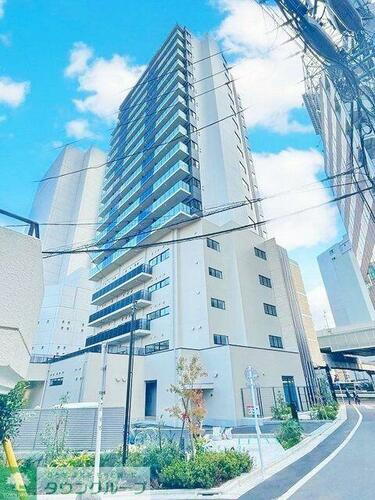 東京都目黒区青葉台４丁目 18階建