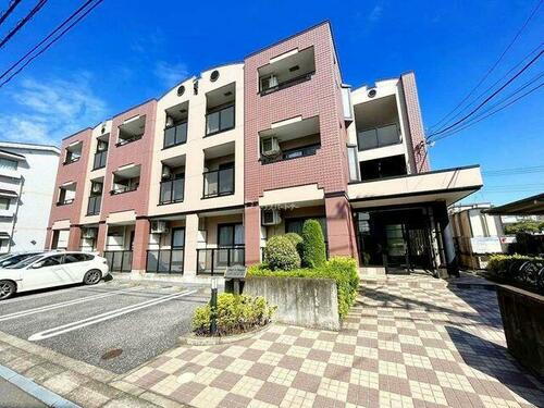 レストインピース 3階建