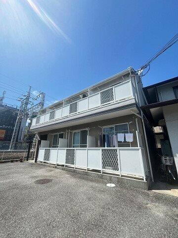 イーストコート 2階建