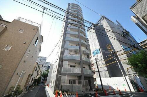 コンフォリア新御徒町 14階建
