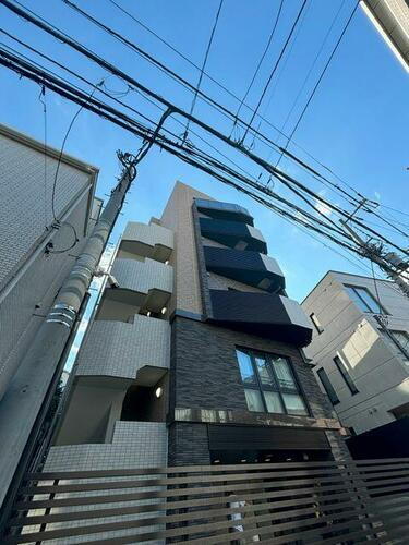 東京都文京区小石川３丁目 6階建
