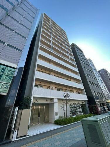 東京都江東区亀戸１丁目 14階建