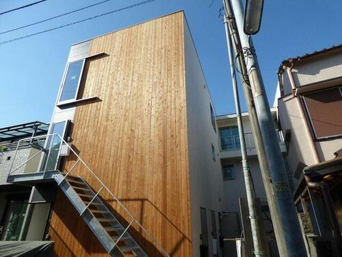 ココガーデン北千住 3階建
