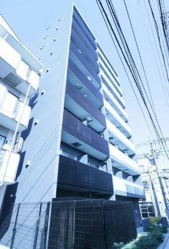 リライア横濱生麦 9階建