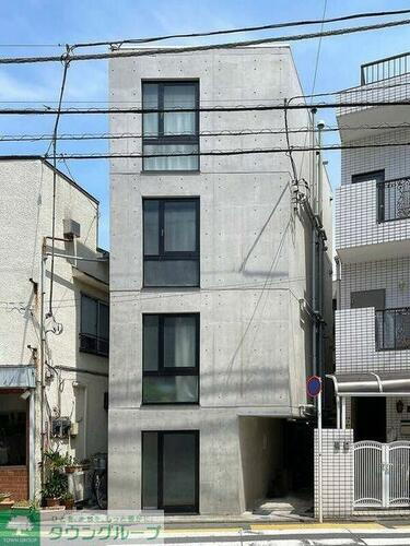 東京都杉並区本天沼１丁目 4階建