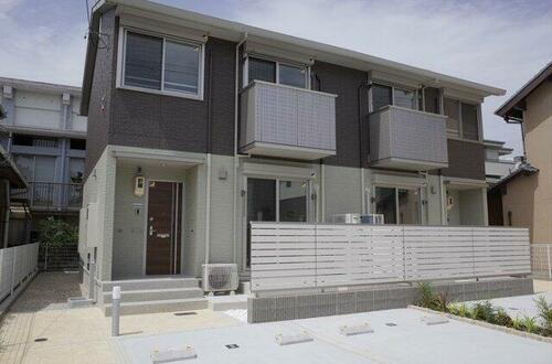 愛知県岡崎市柱町字福部池 テラスハウス