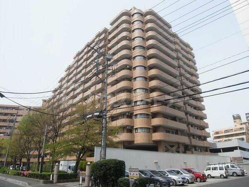 ライオンズプラザ大宮 14階建