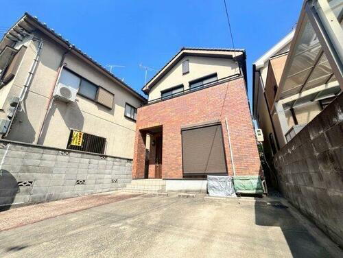 大阪府堺市西区鳳中町１０丁 築22年10ヶ月 2階建