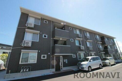 徳島県板野郡藍住町住吉字江端 3階建 築7年10ヶ月