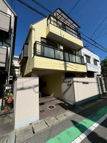 シャンピア北町 3階建