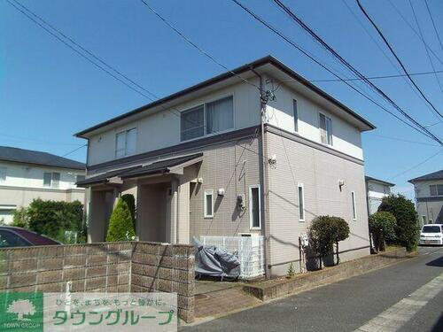 神奈川県藤沢市大鋸３丁目 2階建