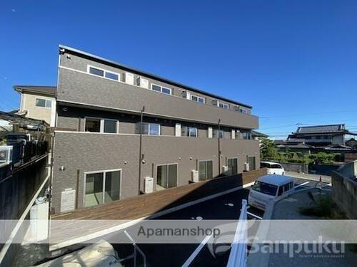 Ｐａｒｔｅｎａｉｒｅ　Ｋｕｍａｎｏｄａｉ　Ｒｅｖｅｌｉｚｅ． 3階建