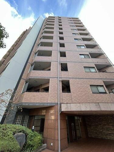 東京都新宿区内藤町 賃貸マンション