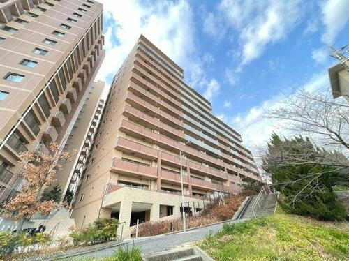 大阪府豊中市新千里北町２丁目 賃貸マンション