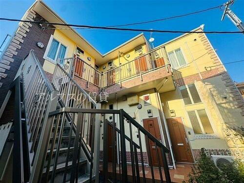 神奈川県横浜市磯子区丸山１丁目 賃貸アパート