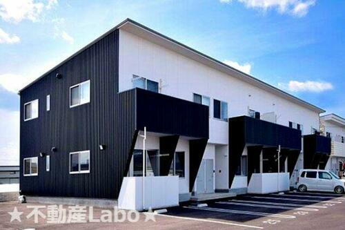 徳島県板野郡藍住町徳命字小塚北 賃貸アパート