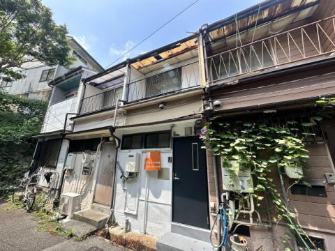 花屋敷１丁目１６－２７テラスハウス