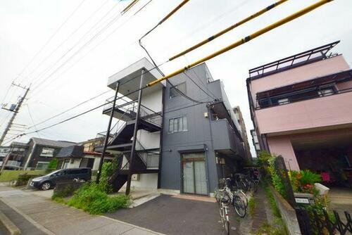 埼玉県川口市東川口２丁目 3階建