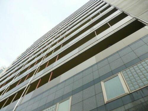 六本木レジデンシーズ（Ｒｏｐｐｏｎｇｉ　Ｒｅｓｉｄｅｎｃｅｓ 13階建