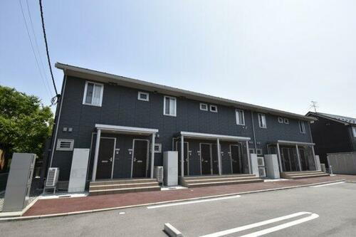クロワール 2階建