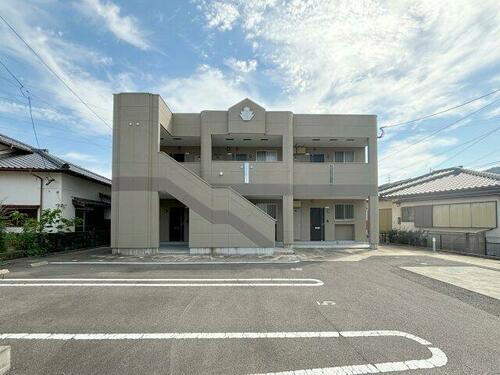 佐賀県武雄市武雄町大字富岡 賃貸アパート