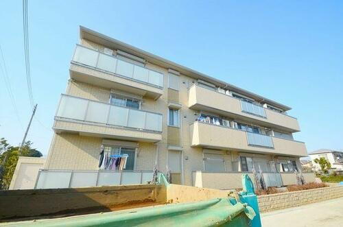 埼玉県さいたま市見沼区堀崎町 3階建