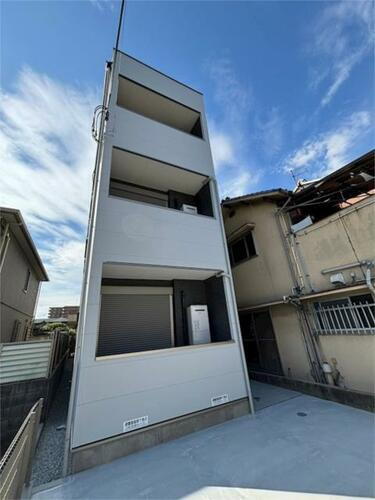 兵庫県姫路市飾磨区恵美酒 3階建 築1年未満