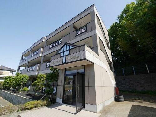神奈川県横浜市港北区新羽町 3階建 築27年2ヶ月