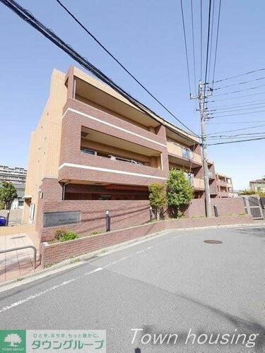 神奈川県横浜市緑区東本郷６丁目 3階建 築21年2ヶ月