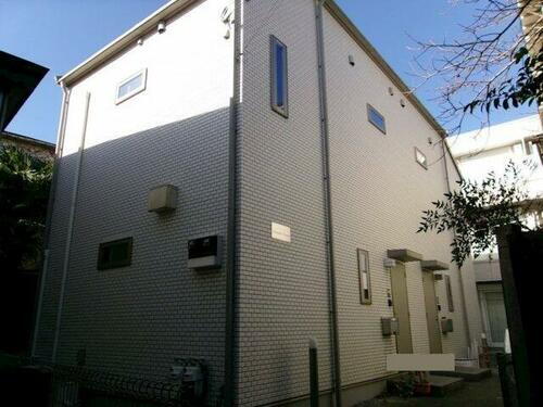 東京都豊島区雑司が谷１丁目 築11年10ヶ月 2階建