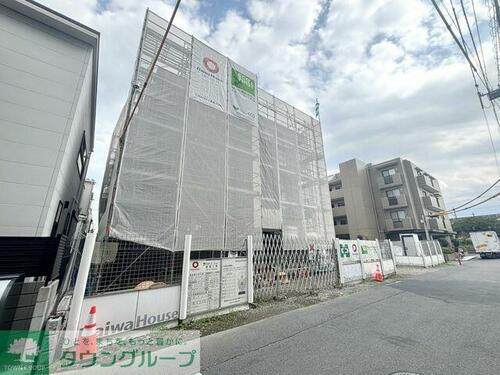 埼玉県さいたま市南区白幡６丁目 3階建 