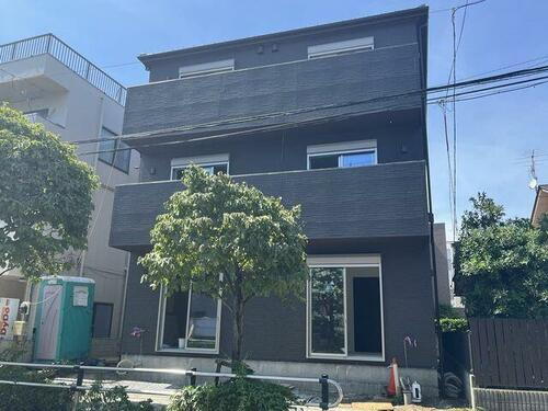 コリーヌ大宮土手町