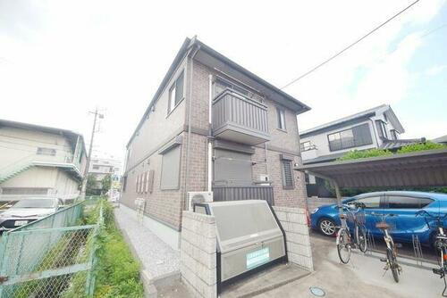 埼玉県さいたま市桜区田島３丁目 2階建
