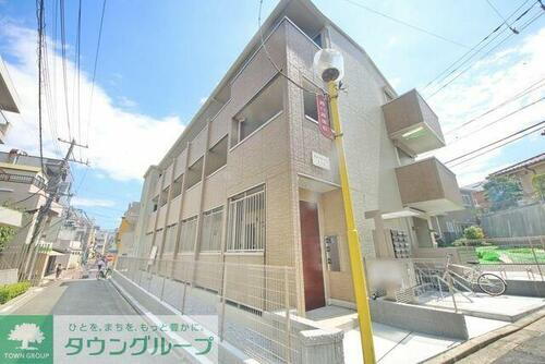 神奈川県横浜市港北区篠原北１丁目 3階建 築3年