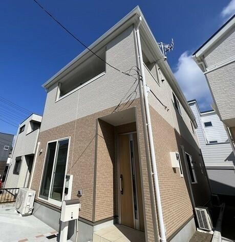 神奈川県藤沢市片瀬５丁目 賃貸一戸建て