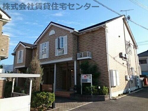 和歌山県紀の川市花野 2階建 築19年10ヶ月