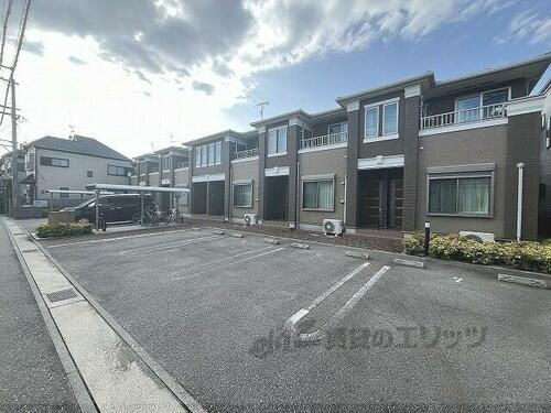 兵庫県伊丹市東野４丁目 賃貸アパート