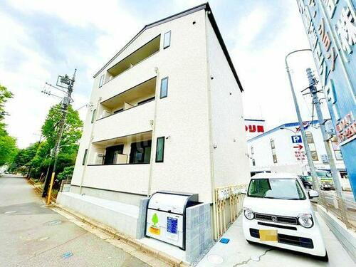 パークブルーノ南柏 3階建