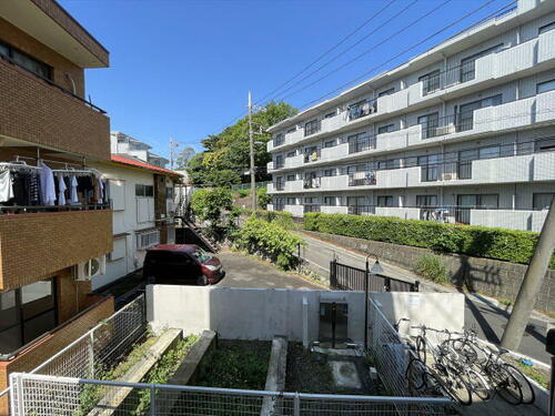 スカイコート宮崎台 5階建